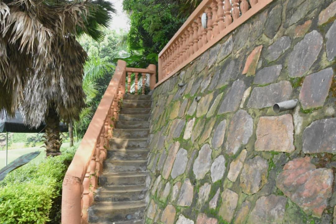 Random Park Hotel Kigali Exterior foto