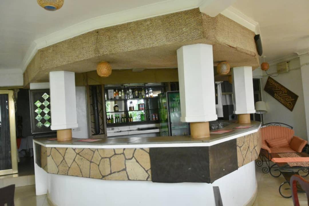 Random Park Hotel Kigali Exterior foto