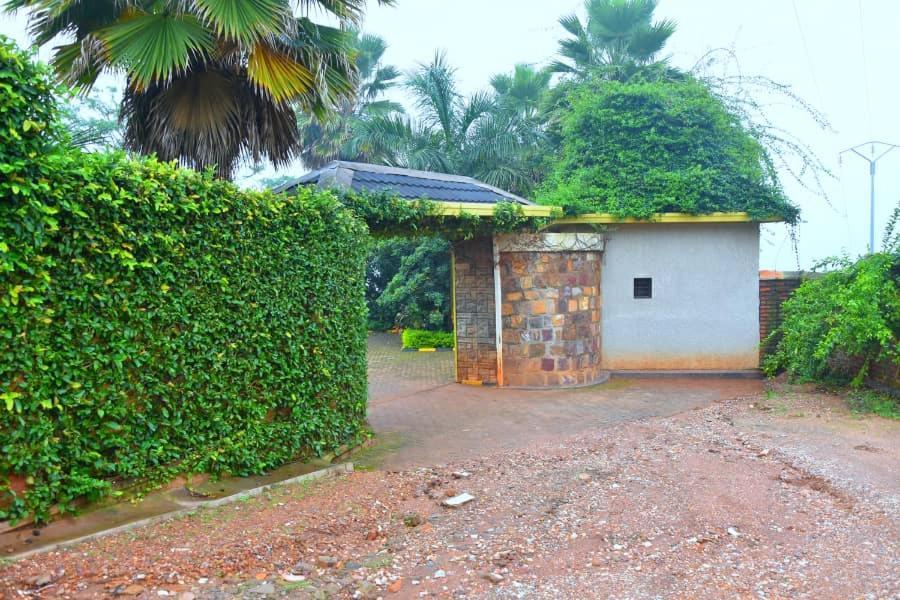 Random Park Hotel Kigali Exterior foto